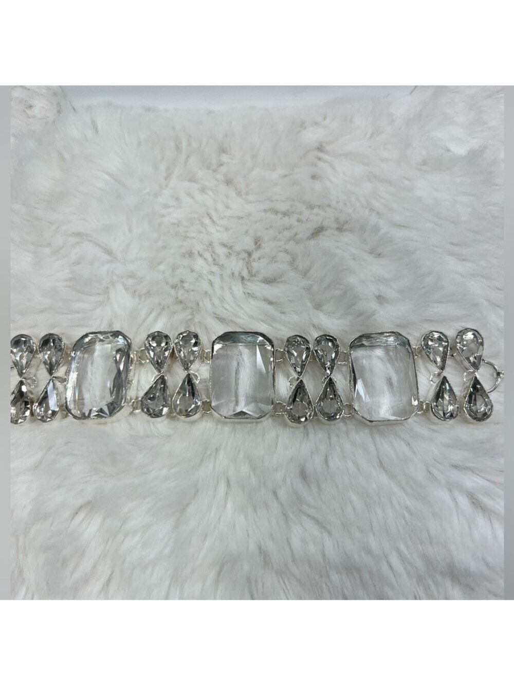 White Topaz 925 Synthetic Gemstone Large Necklace & Bracelet Set - Picture 5 of 8